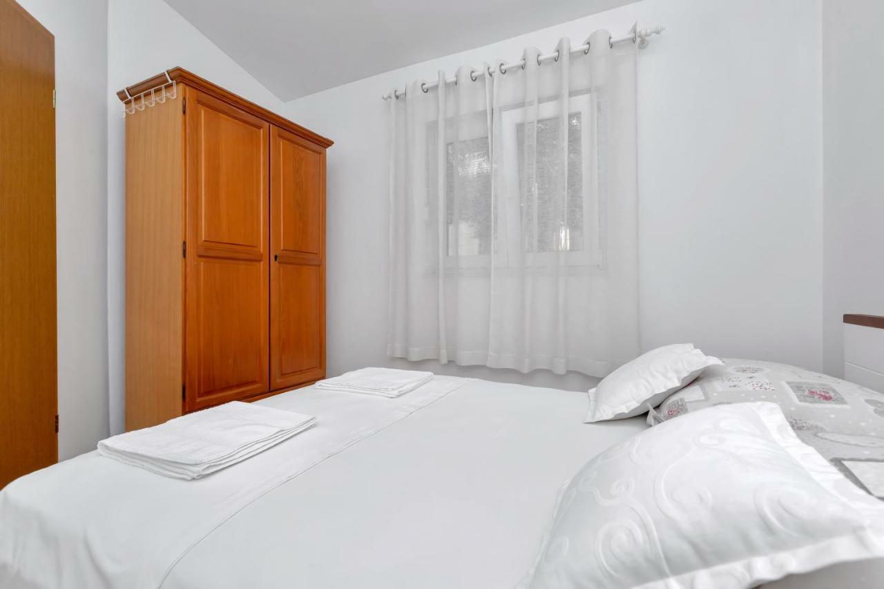 Apartment Kate-Few Minutes From Beach Makarska Luaran gambar